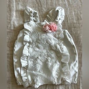 Miniclasix Onesie